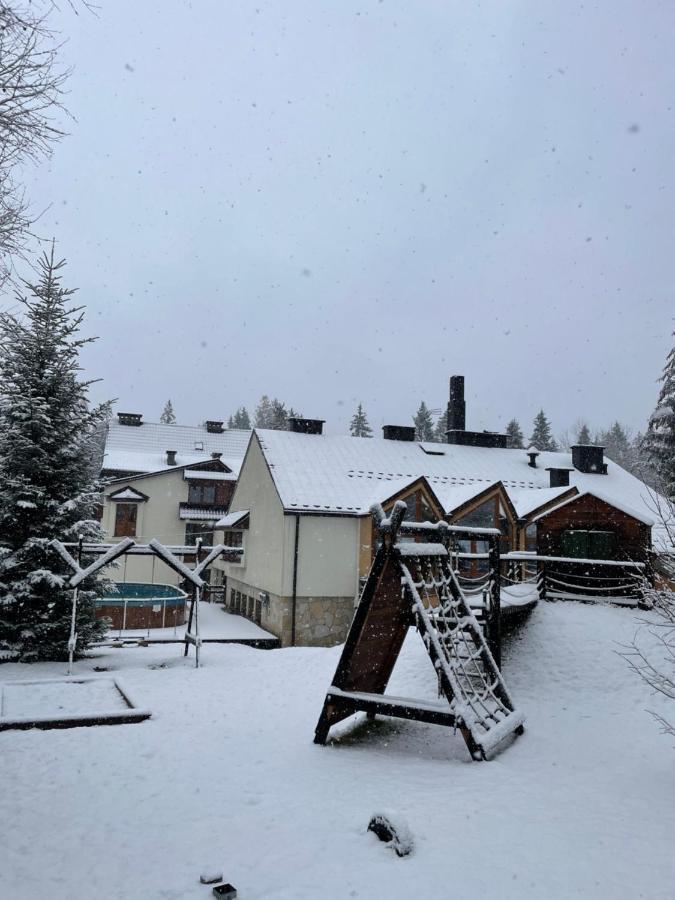 Gosciniec Ozna Kiczora Exterior photo